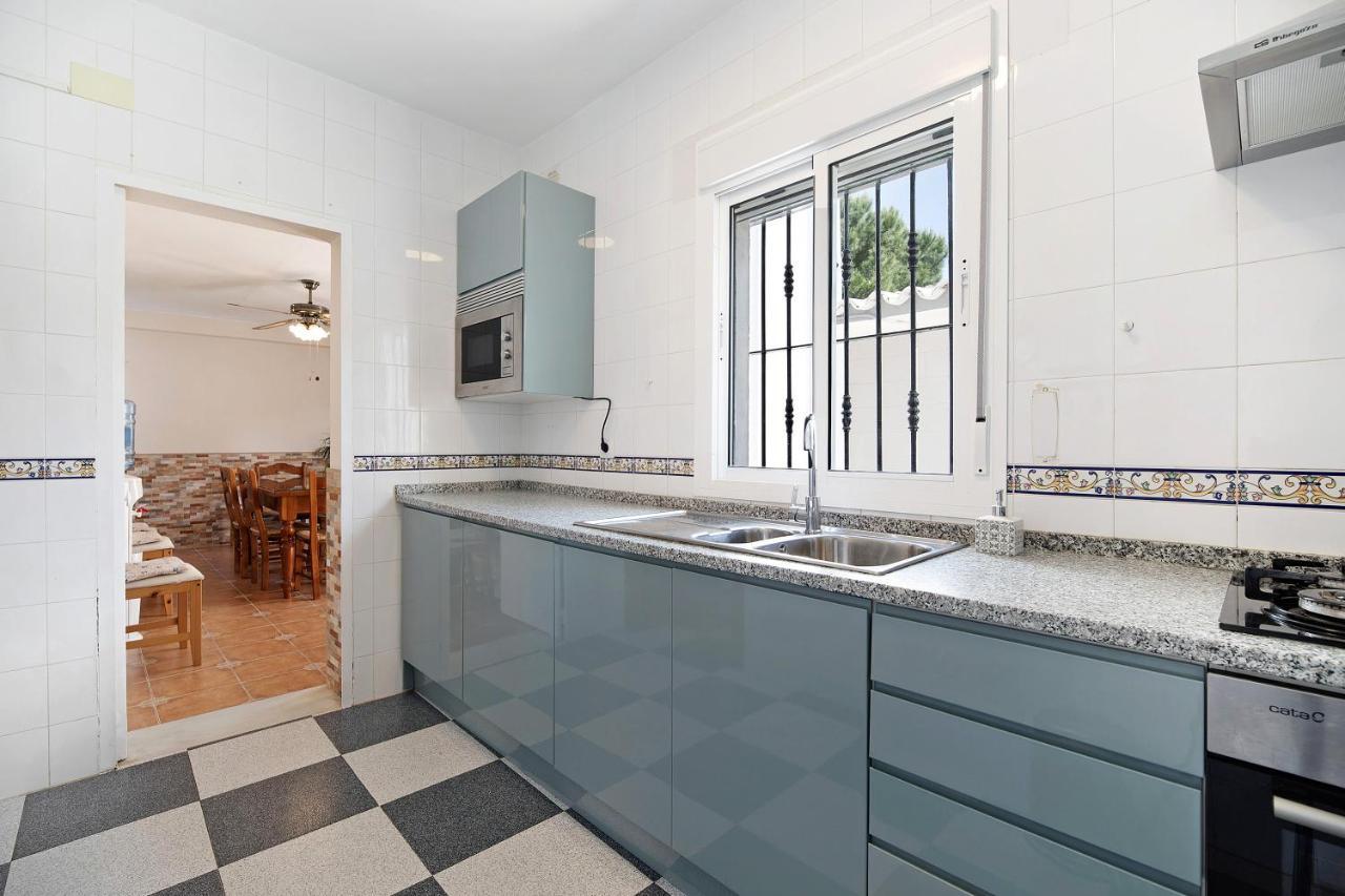 צ'יקלנה דה לה פרונטרה Villa Manuel מראה חיצוני תמונה