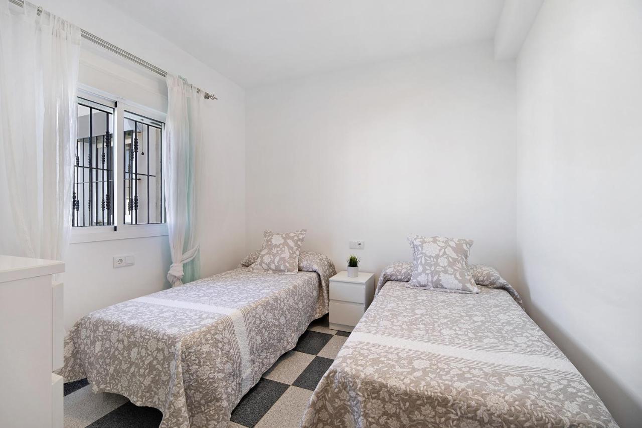 צ'יקלנה דה לה פרונטרה Villa Manuel מראה חיצוני תמונה