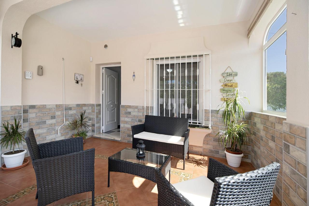 צ'יקלנה דה לה פרונטרה Villa Manuel מראה חיצוני תמונה